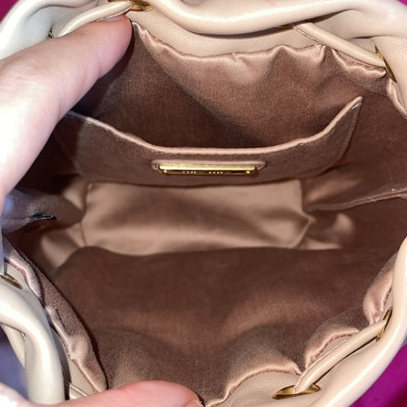 Authentic Miu Miu Matelassé Nappa Leather Mini Bucket Bag (2021) - Picture 4 of 4